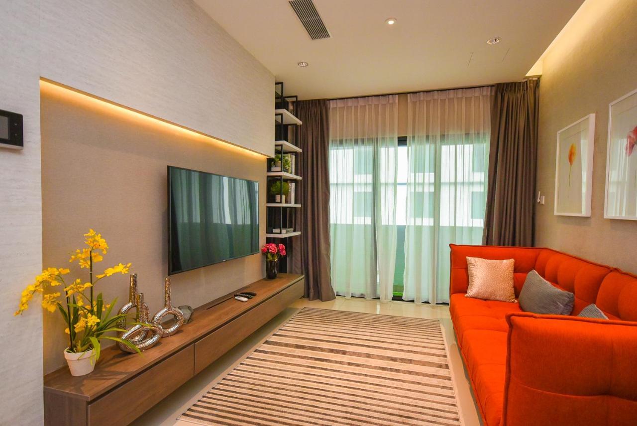 Suasana Residence By Nest Home Johor Bahru Exterior foto